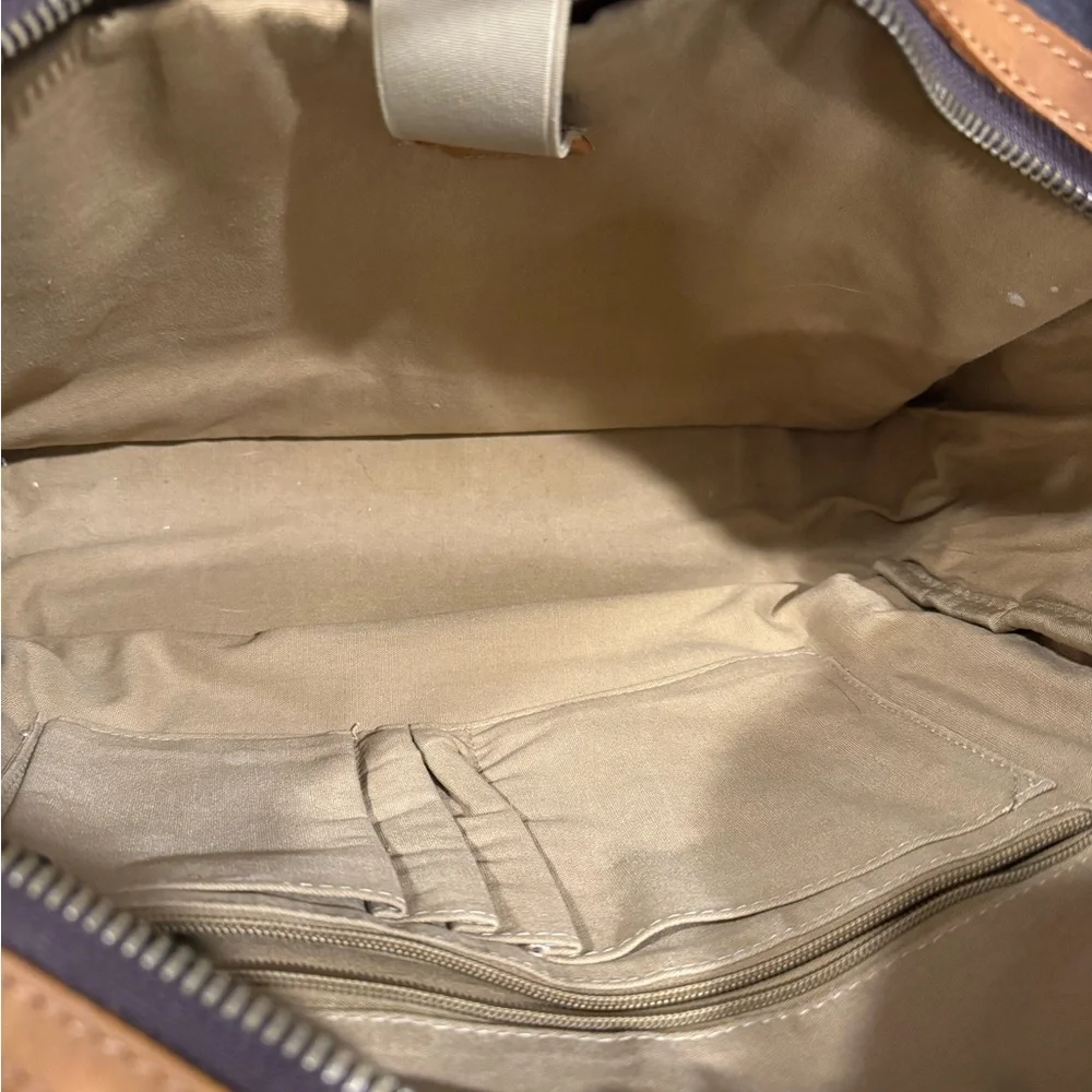 Genuine NUBILY tan canvas and leather messenger bag crossbody